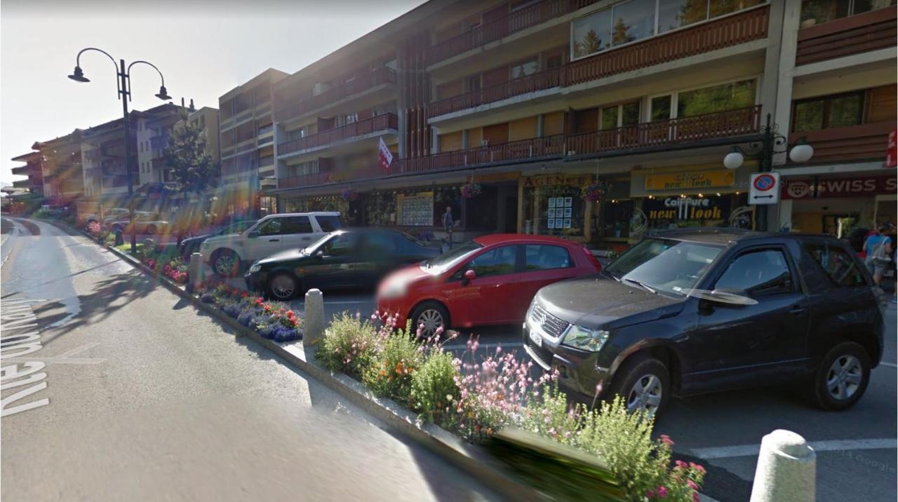 En Plein Centre De Montana